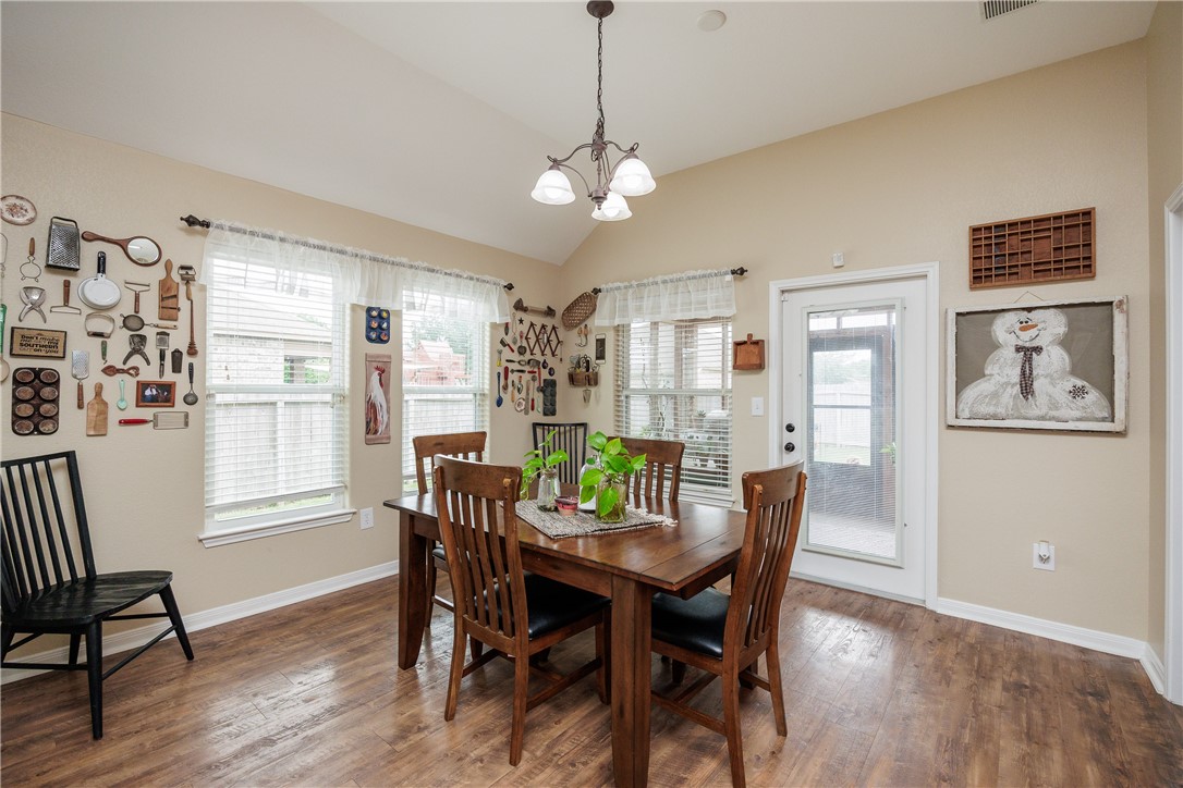 6005 Tapestry Dr Property Photo 14
