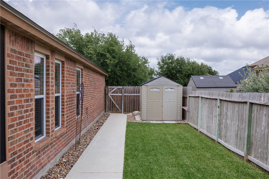 6005 Tapestry Dr Property Photo 29