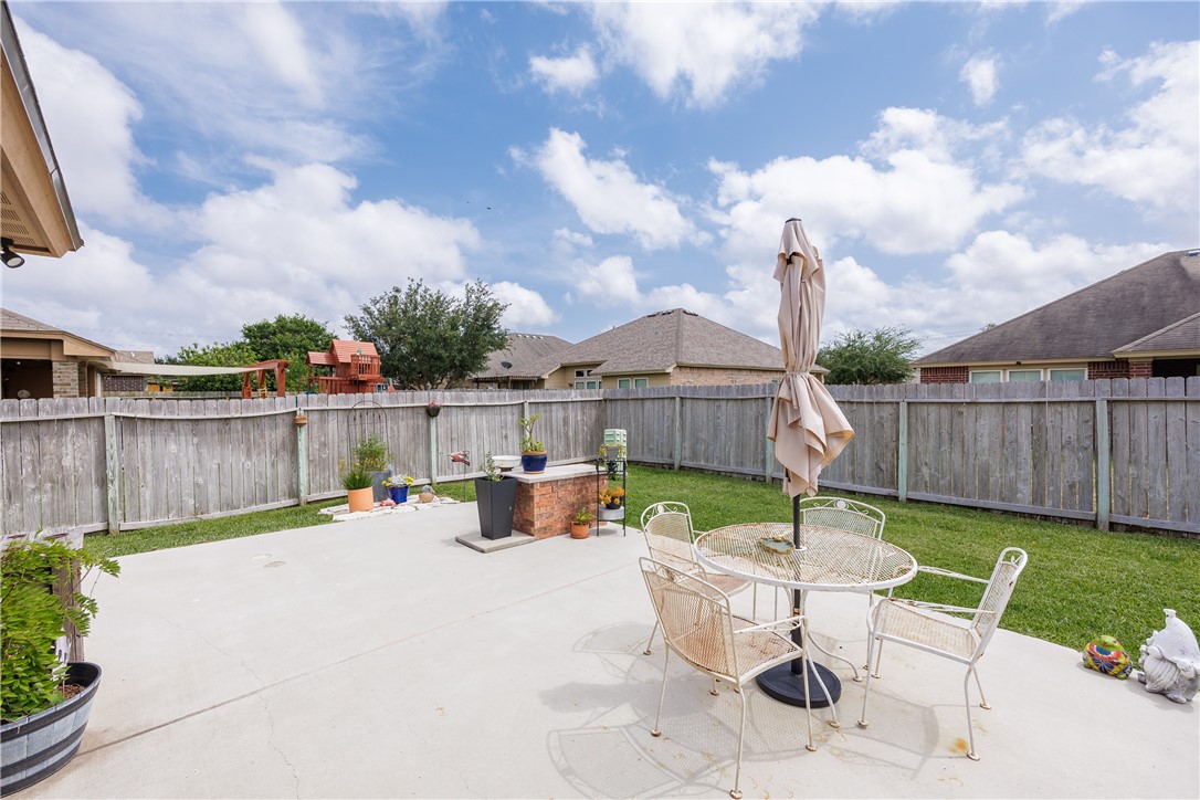 6005 Tapestry Dr Property Photo 36