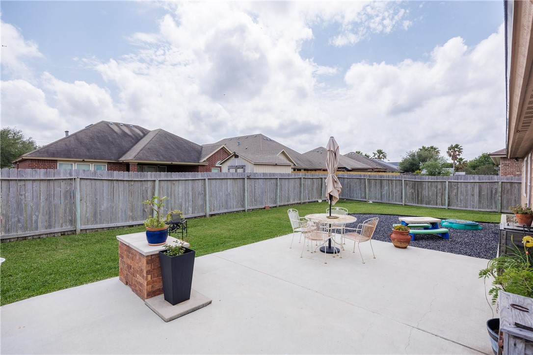 6005 Tapestry Dr Property Photo 37