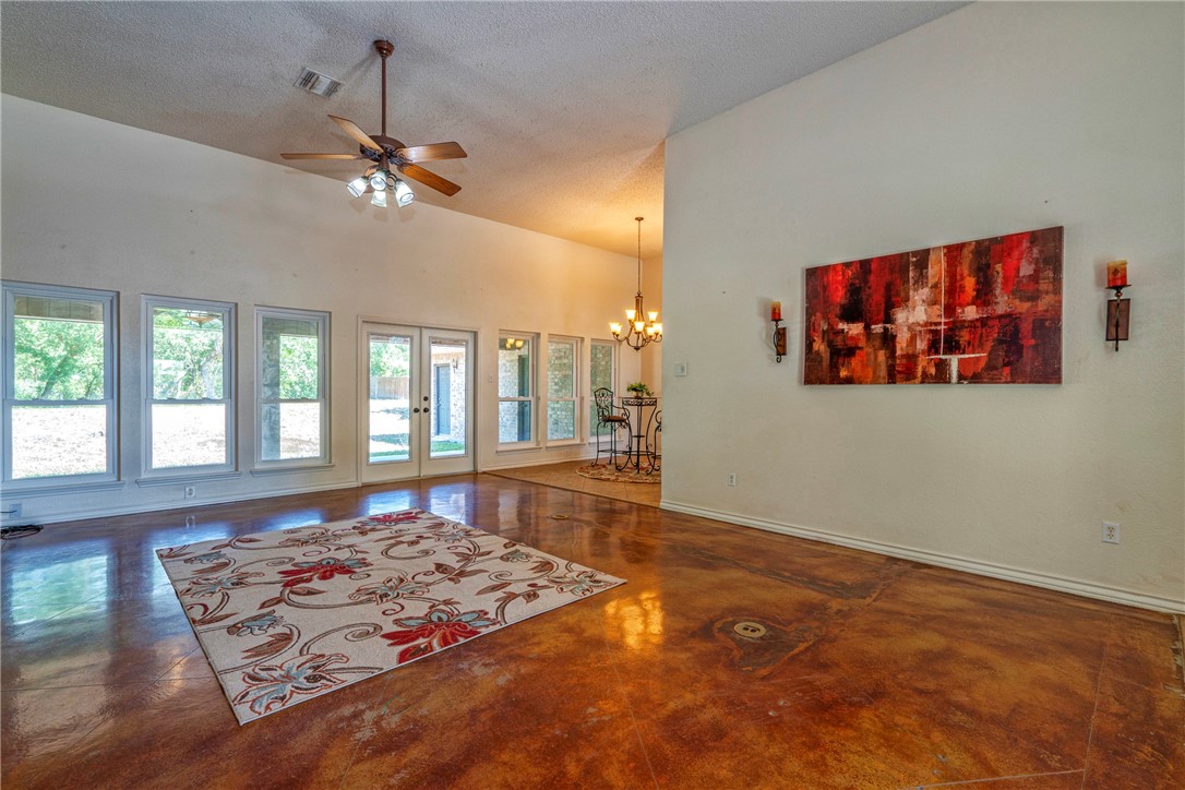 4102 Castle Valley Dr Property Photo 7