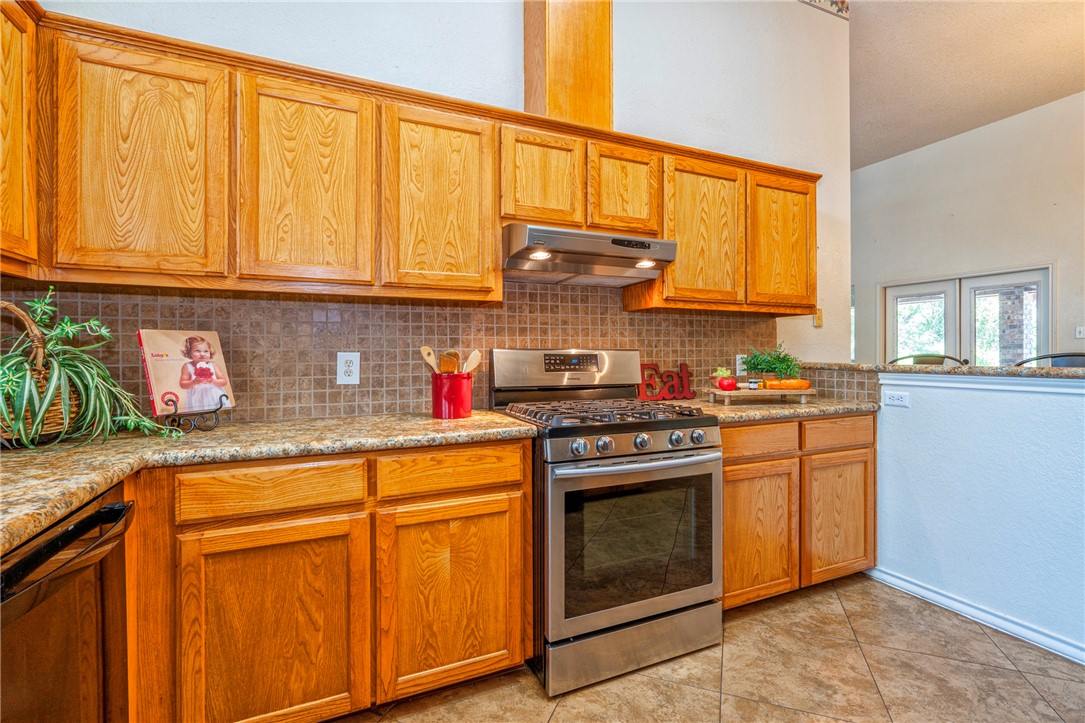 4102 Castle Valley Dr Property Photo 13