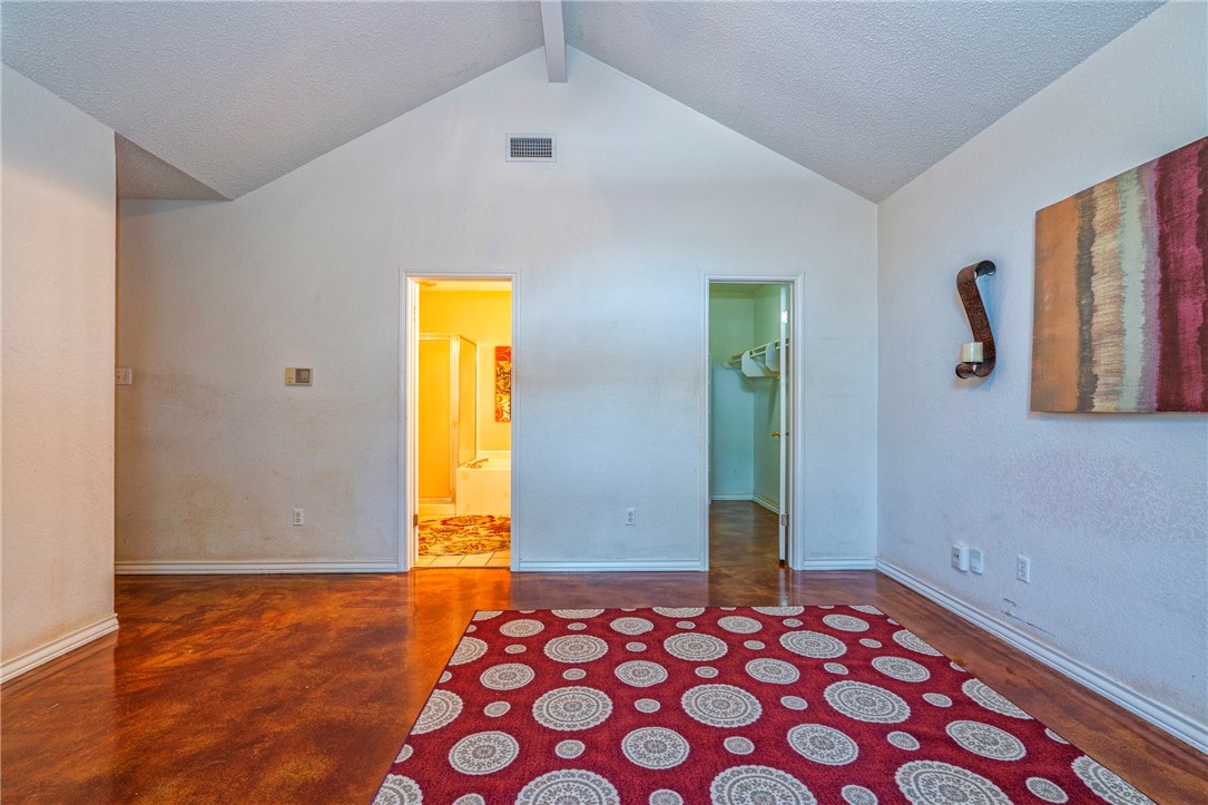 4102 Castle Valley Dr Property Photo 17