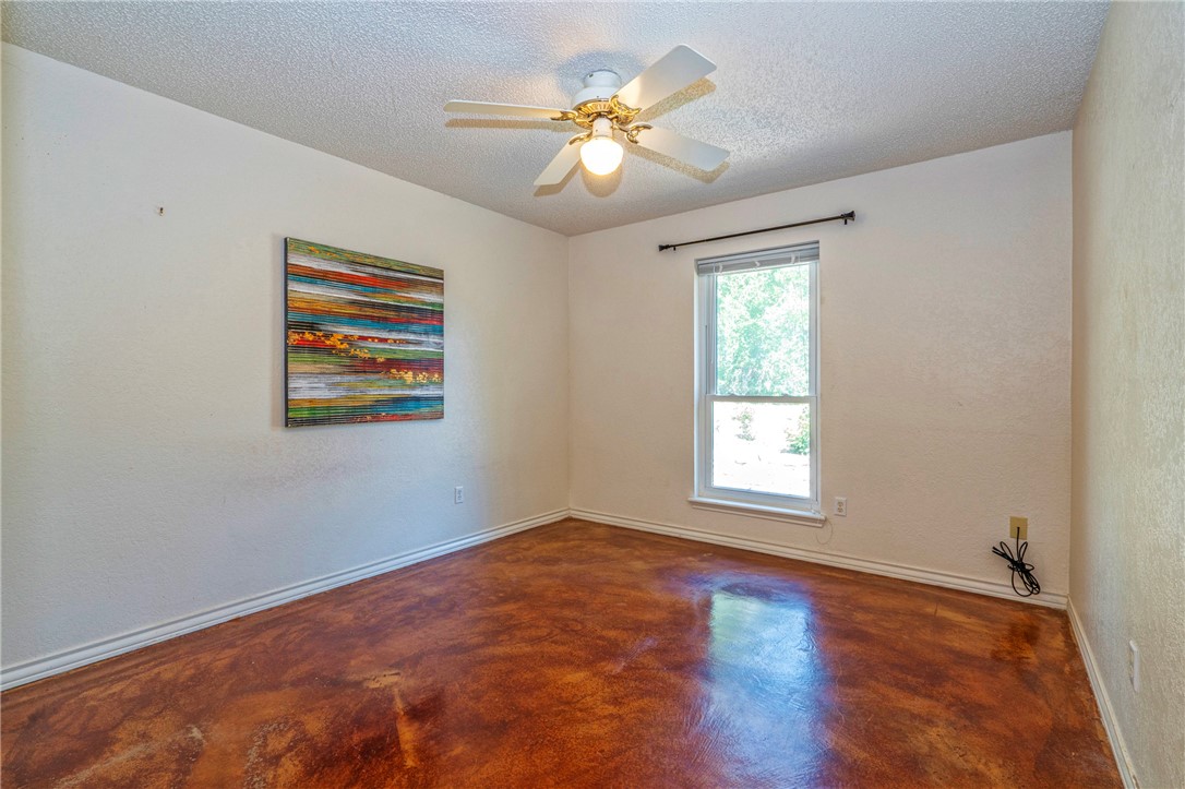 4102 Castle Valley Dr Property Photo 22
