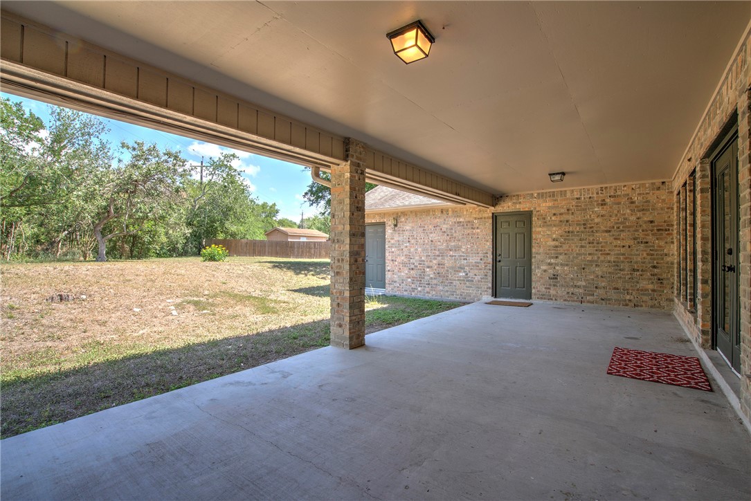 4102 Castle Valley Dr Property Photo 30