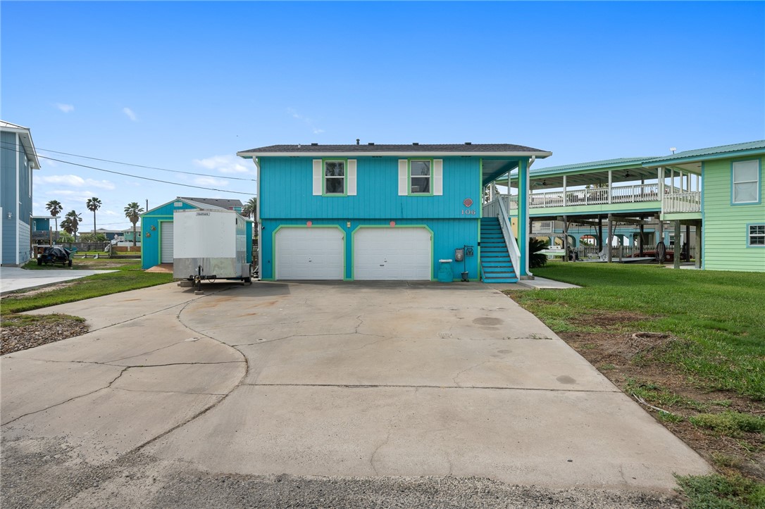 106 Bayshore Circ Property Photo 3