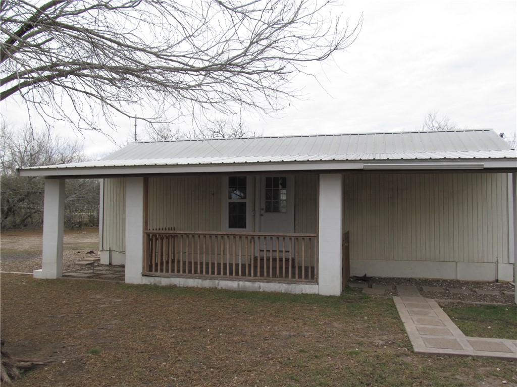 1816 W Cr 303 Property Photo