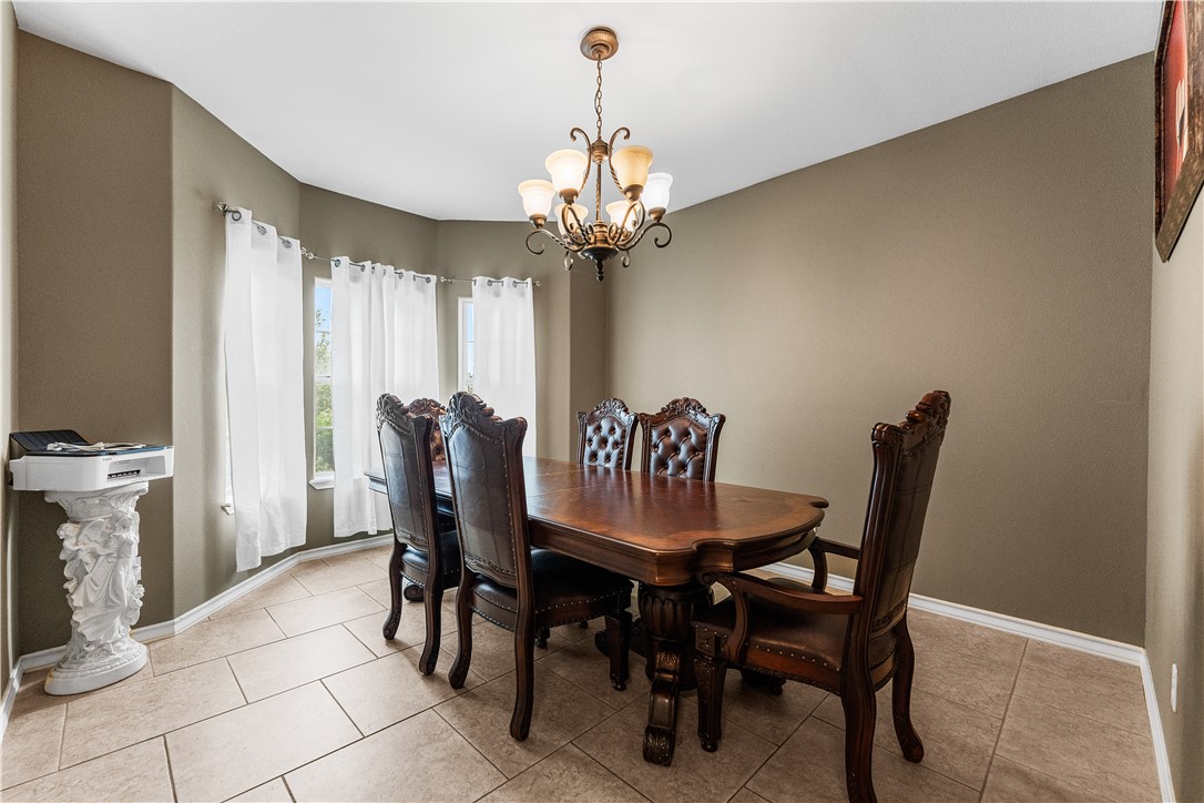 10834 Ashley Dr Property Photo 6