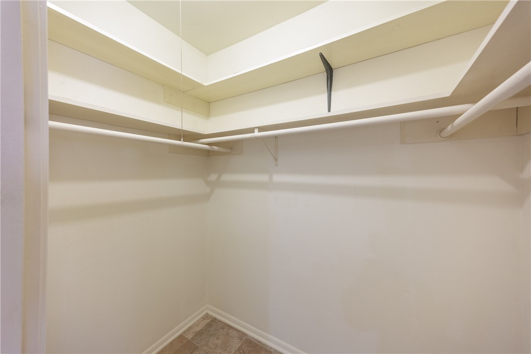 5226 Honeysuckle Property Photo 18