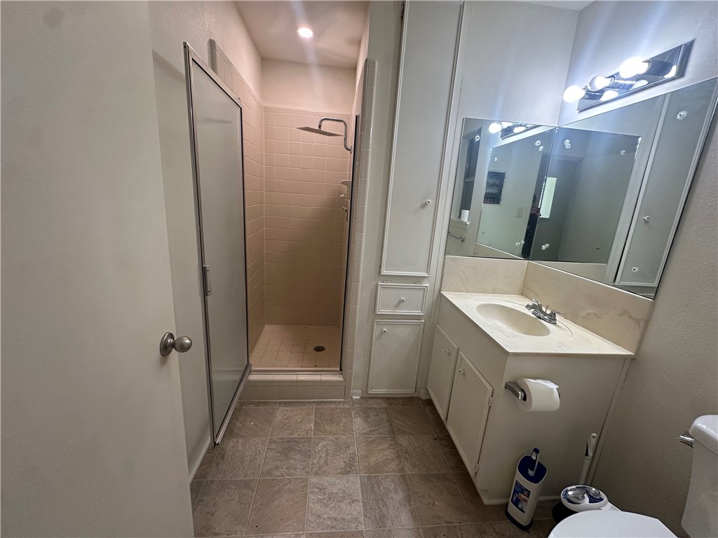 5226 Honeysuckle Property Photo 25