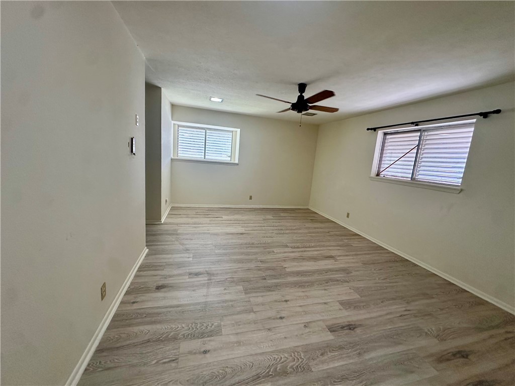 5226 Honeysuckle Property Photo 27