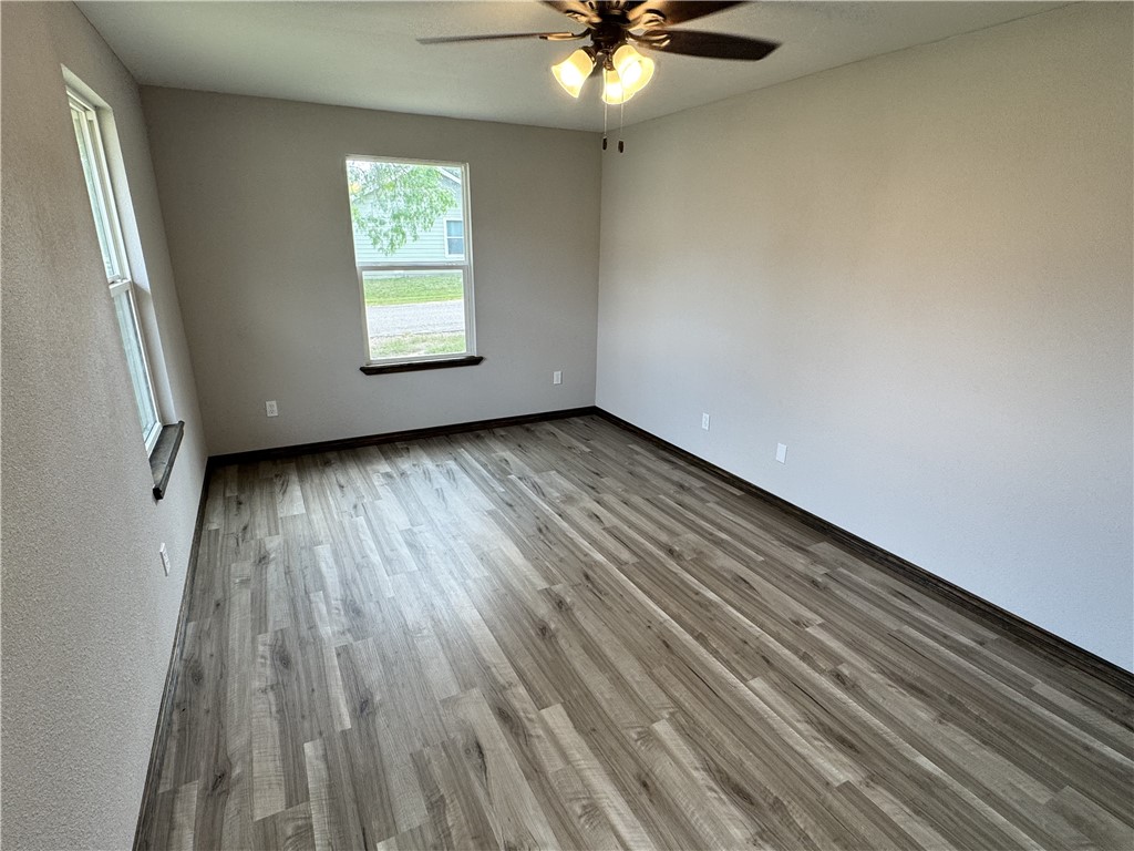601 Mesquite St Property Photo 8