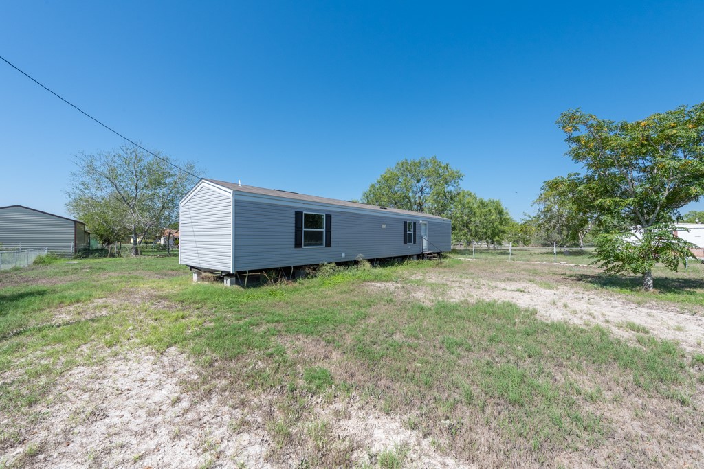 24731 County Road 340 Property Photo 21