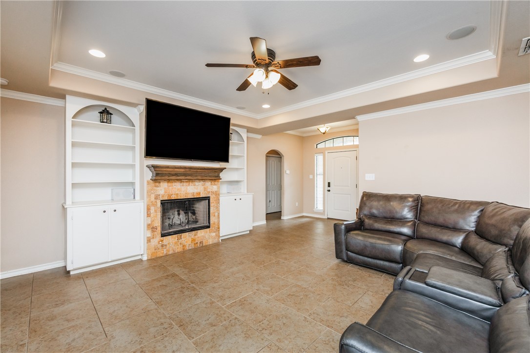 4344 Bratton Property Photo 8