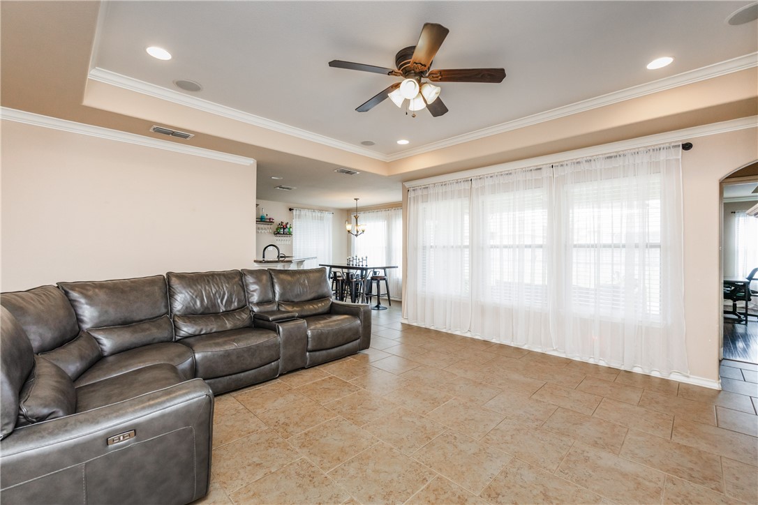 4344 Bratton Property Photo 10
