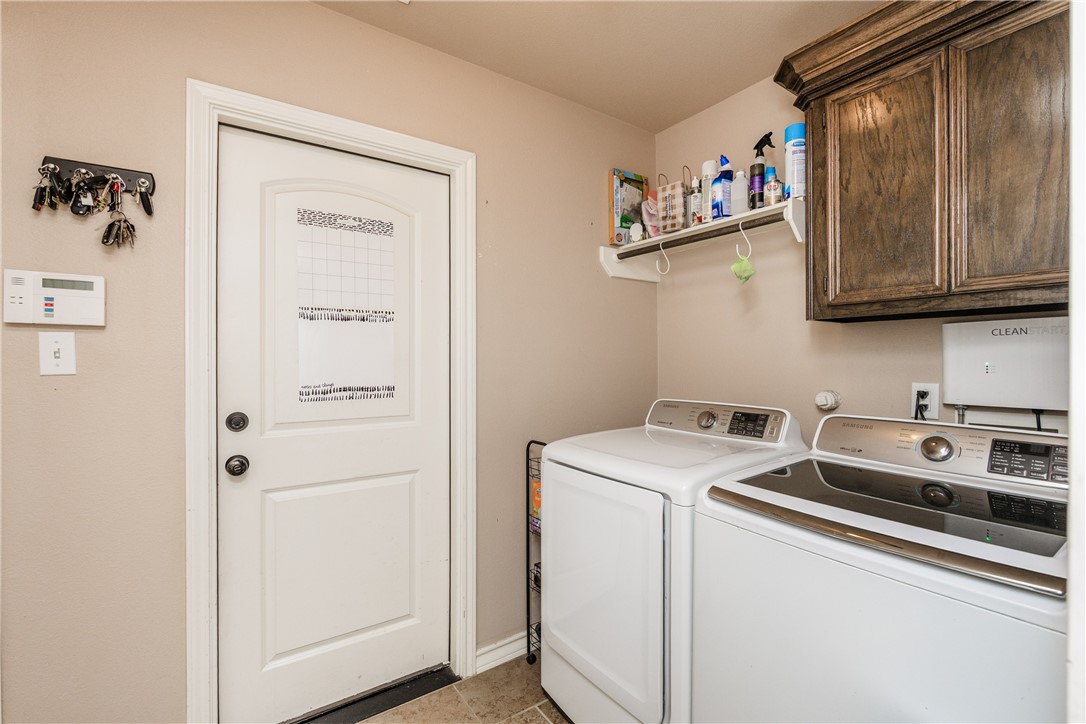 4344 Bratton Property Photo 16