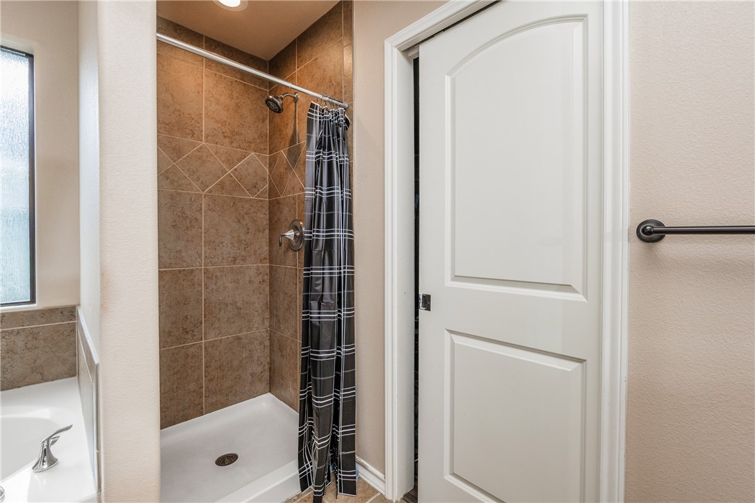 4344 Bratton Property Photo 24