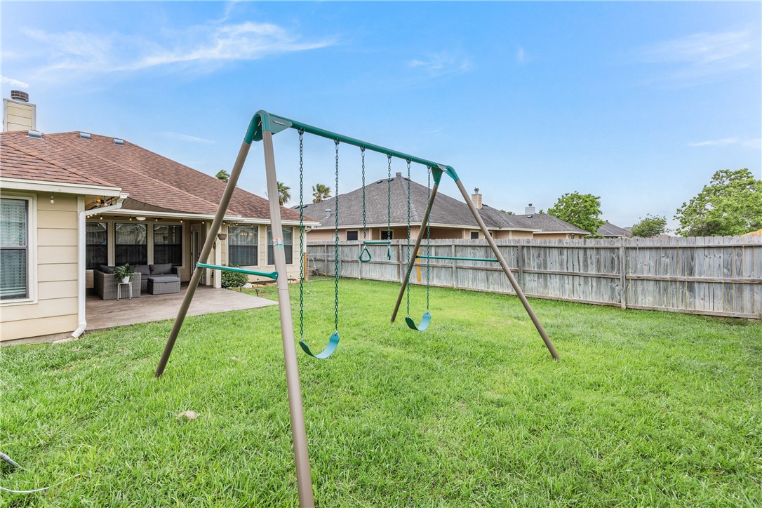 4344 Bratton Property Photo 38