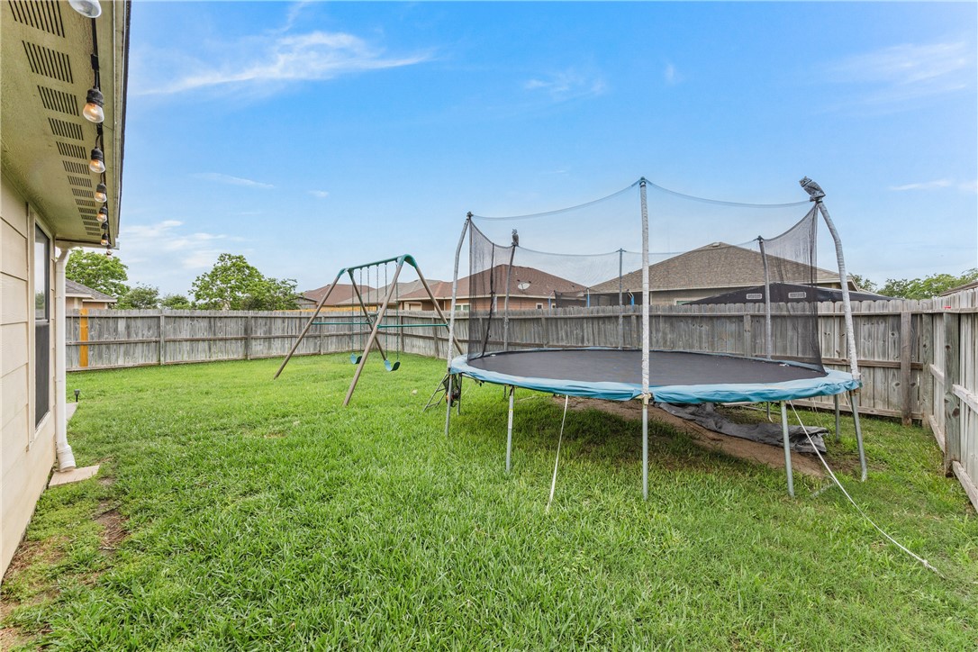 4344 Bratton Property Photo 39