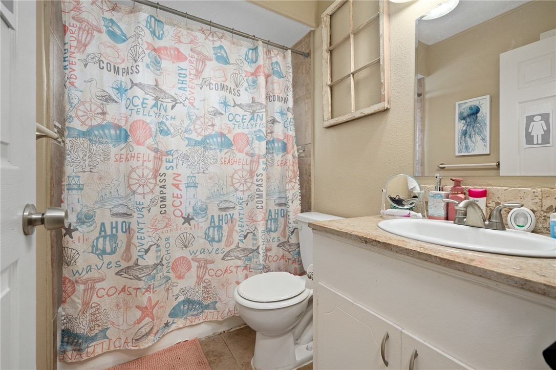 1307 W Palm Dr Property Photo 19