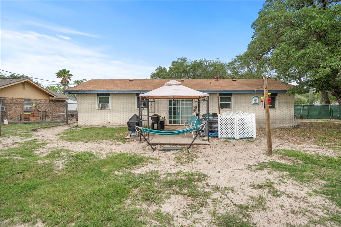 1307 W Palm Dr Property Photo 24