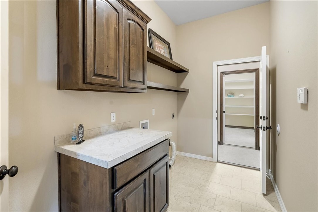 1023 County Road 3651 Property Photo 19
