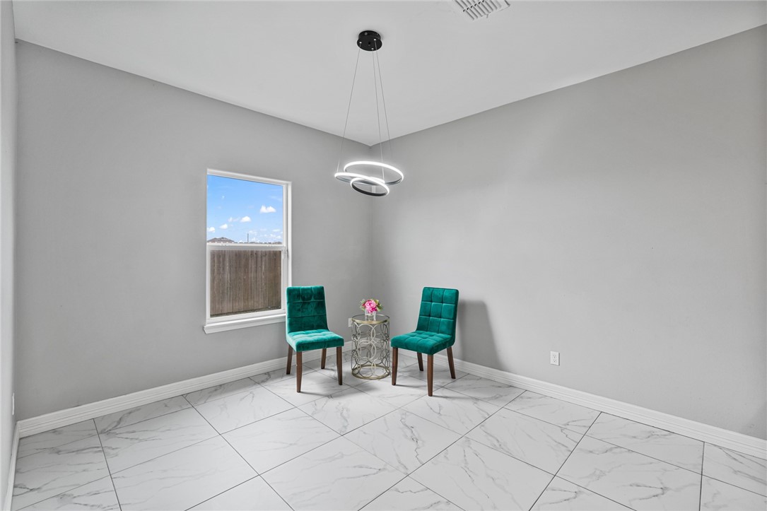 4122 Nadia Dr Property Photo 10