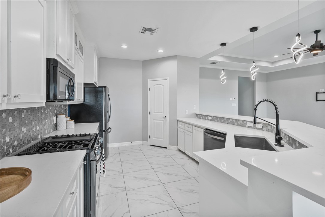 4122 Nadia Dr Property Photo 12