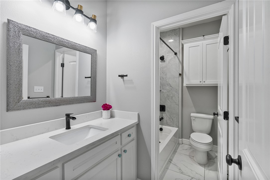 4122 Nadia Dr Property Photo 22