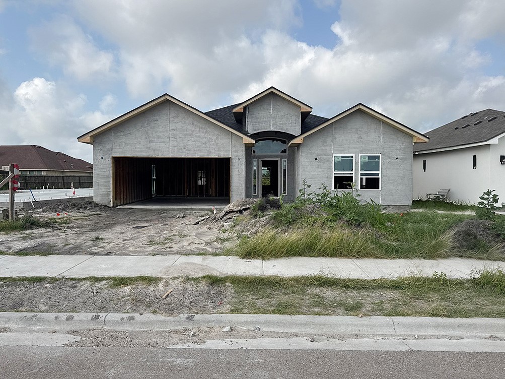 7617 Roman Dr