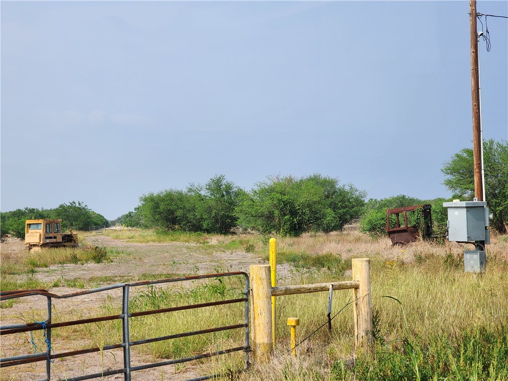 0 County Road 1144 Property Photo 2