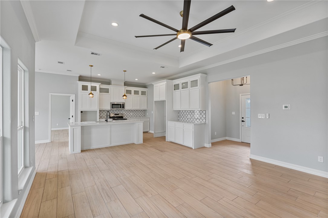 4338 Starlite Property Photo 5