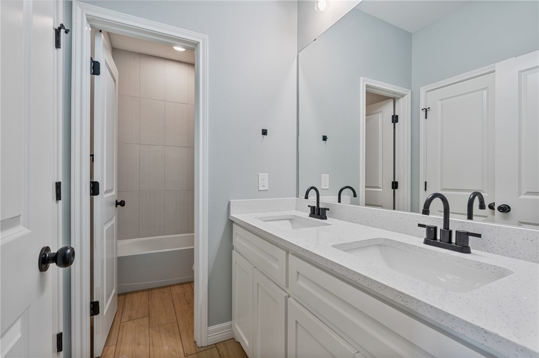 4338 Starlite Property Photo 13