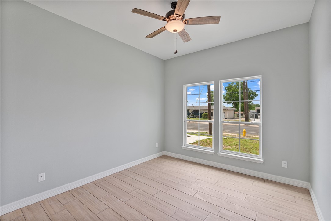 4338 Starlite Property Photo 19