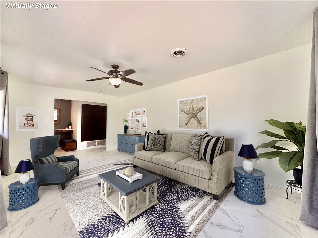 2551 Henrietta Pl Property Photo 4