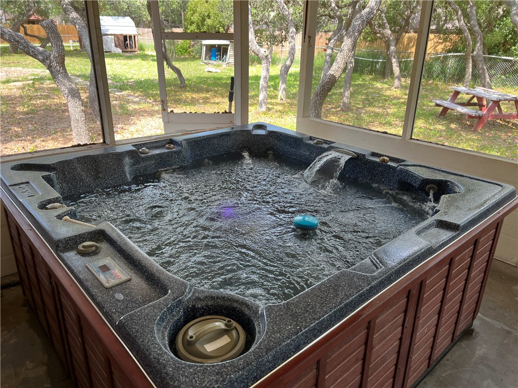 2551 Henrietta Pl Property Photo 30