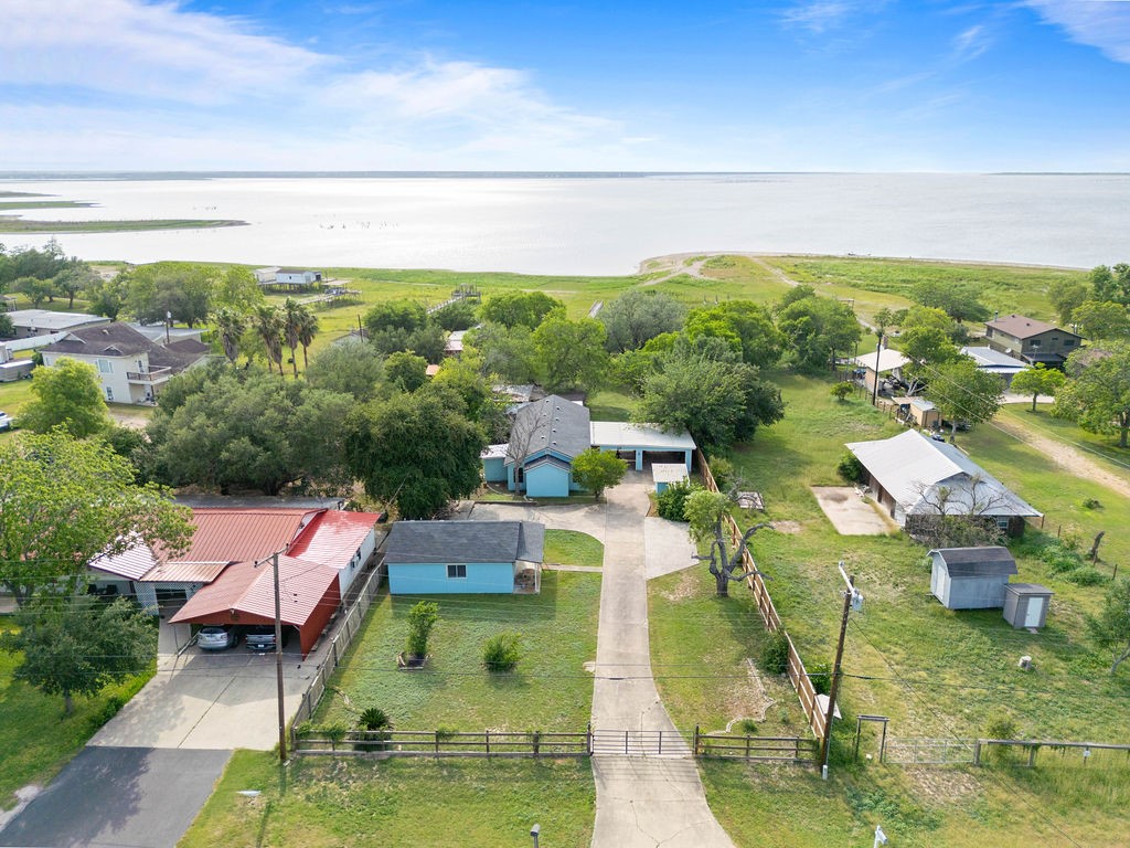 119 Century Dr Property Photo 1