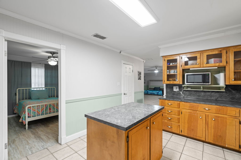 119 Century Dr Property Photo 11