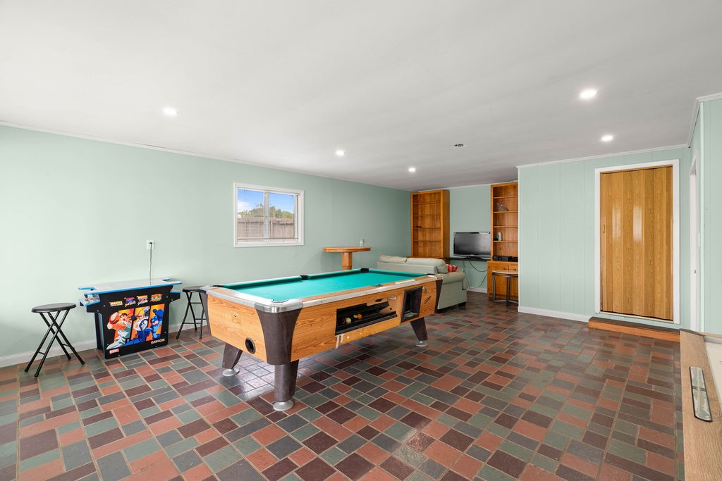 119 Century Dr Property Photo 30