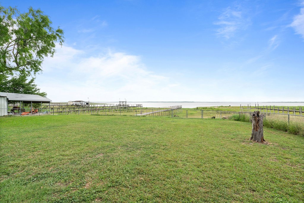 119 Century Dr Property Photo 32