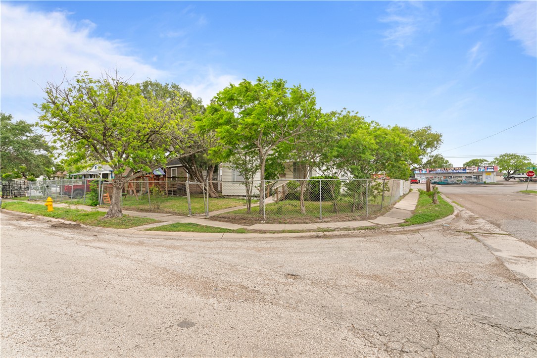 1802 Keys St Property Photo 7