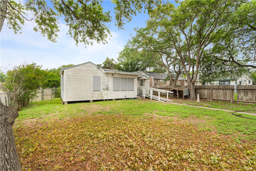 1802 Keys St Property Photo 17