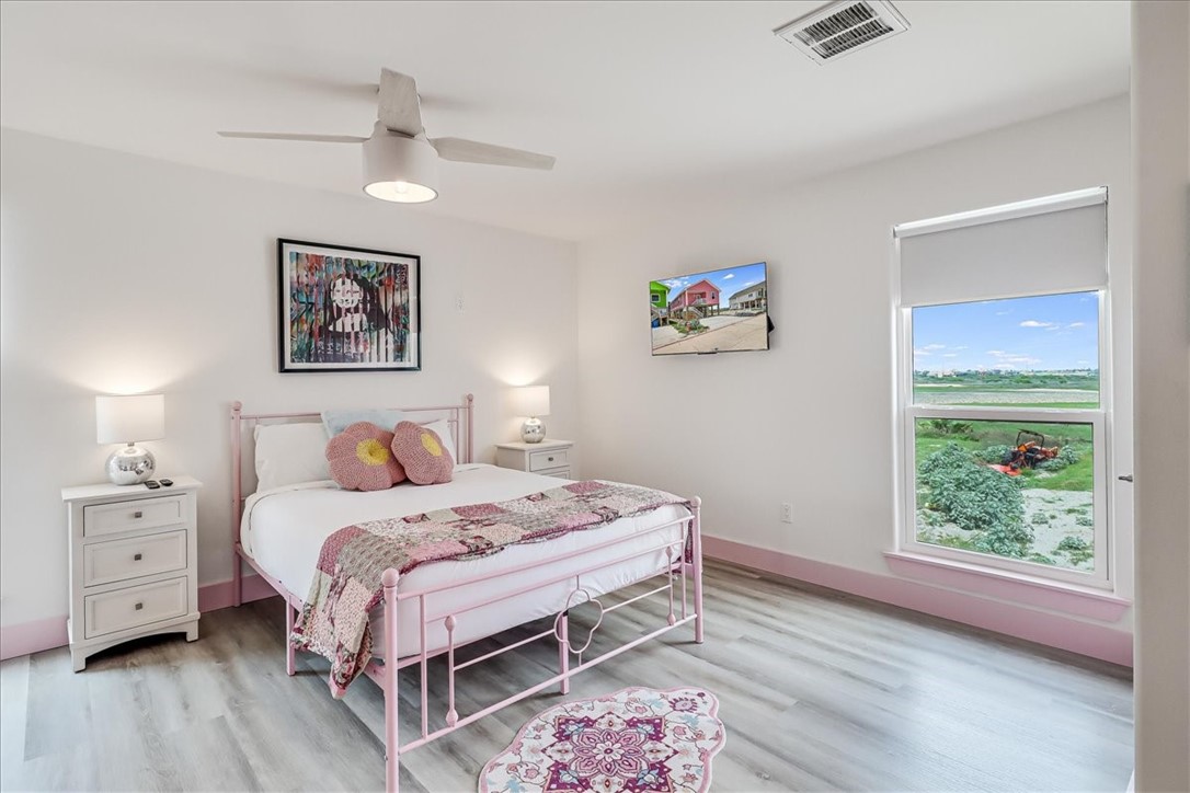 458350 Property Photo 15