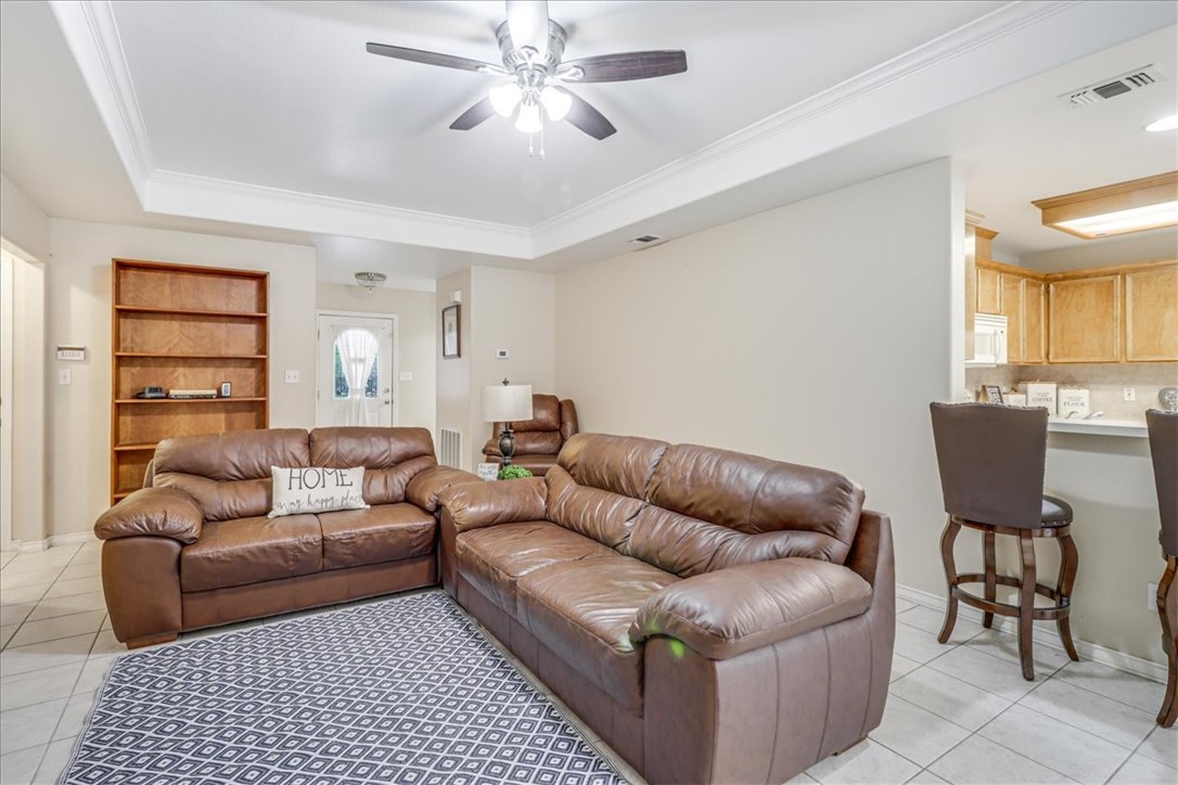 10506 Saddle Property Photo 3