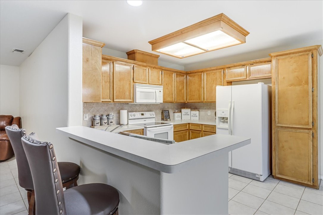10506 Saddle Property Photo 4