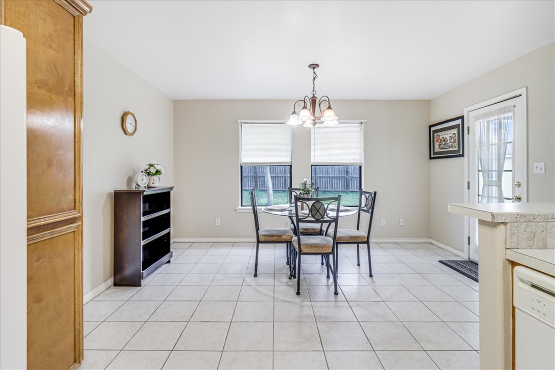 10506 Saddle Property Photo 6
