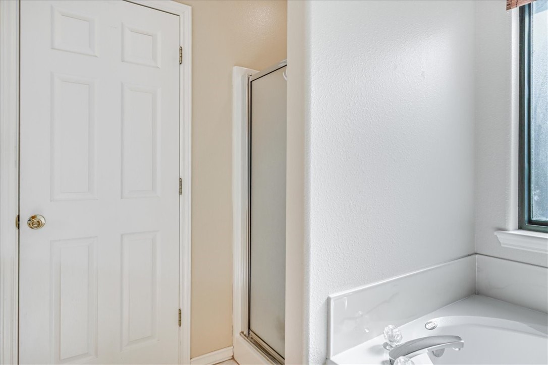 10506 Saddle Property Photo 14