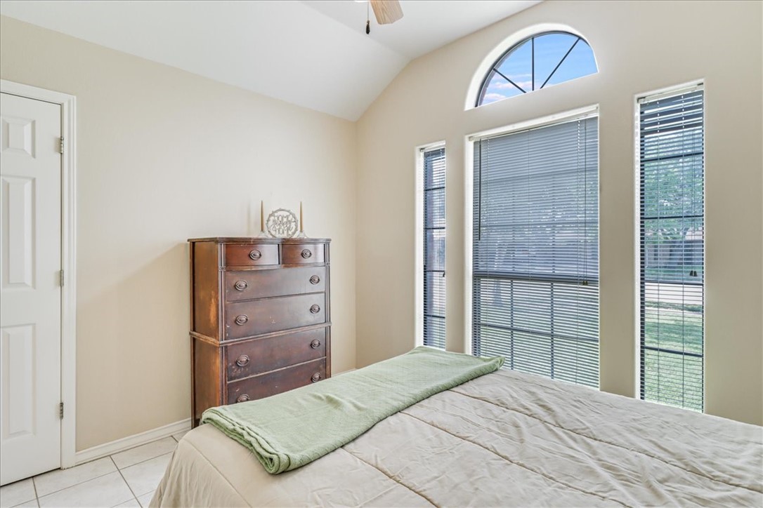 10506 Saddle Property Photo 16