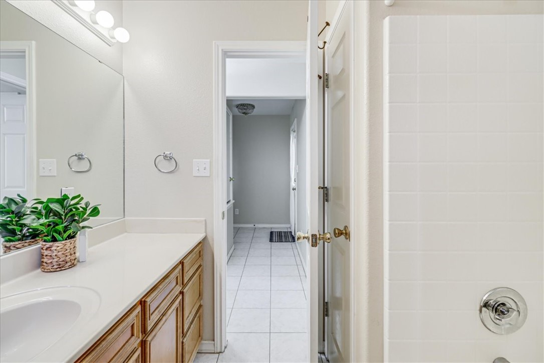 10506 Saddle Property Photo 21