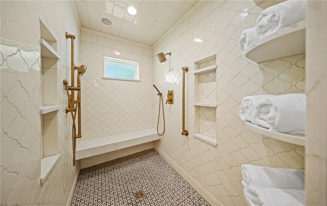 14 Hewit Dr Property Photo 27